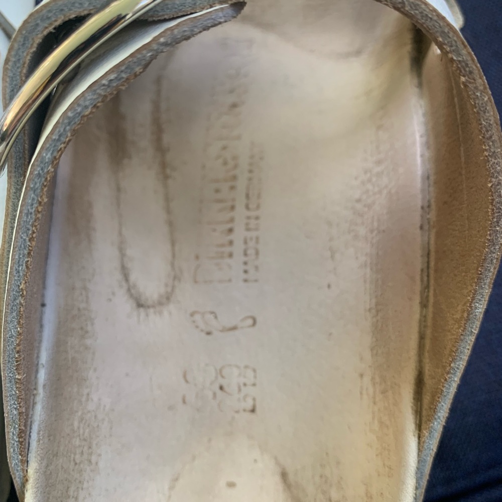 Birkenstock big silver buckle white leather sandals - Picture 8 of 12
